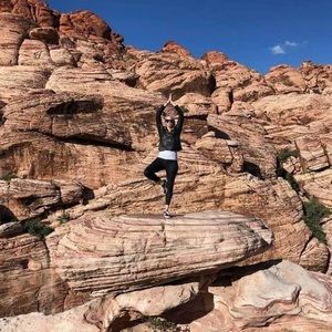 Meet your Posher, Alicia